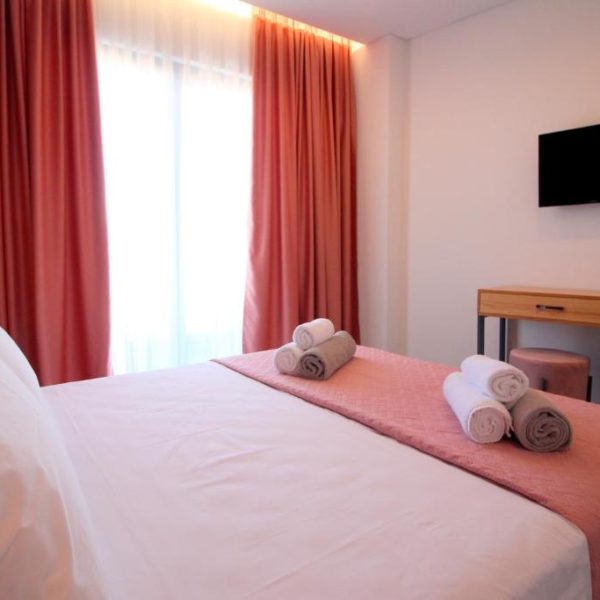 Blue Eye Hotel