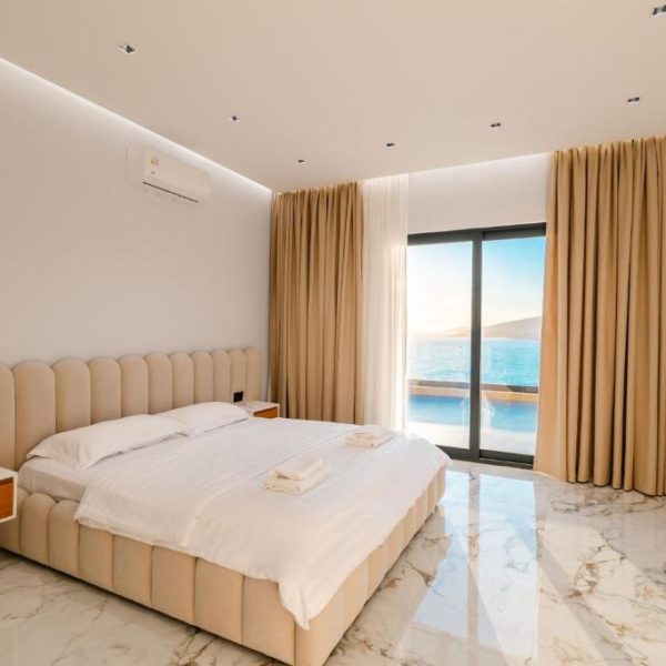 DayLux Apartments