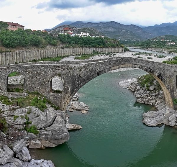 Valë & Majë