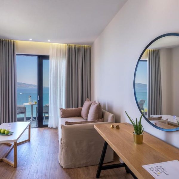 Glow Boutique Hotel & Suites