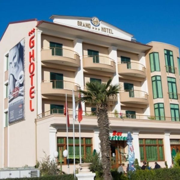 Grand Hotel