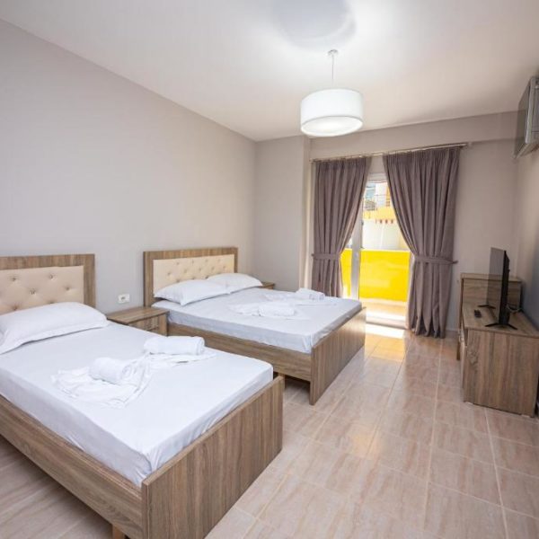 Ponari S Hotel