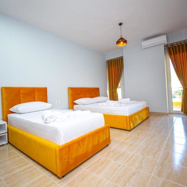 Ponari S Hotel