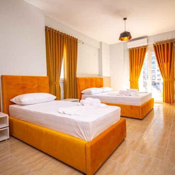Ponari S Hotel