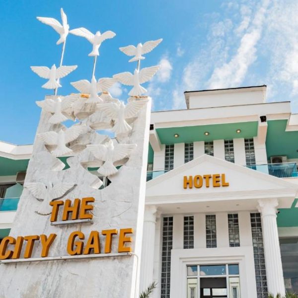 The City Gate Hotel