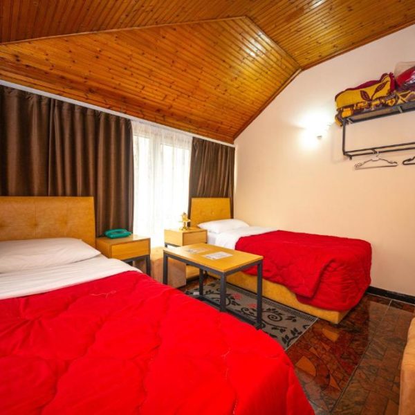 Hotel Pik Loti