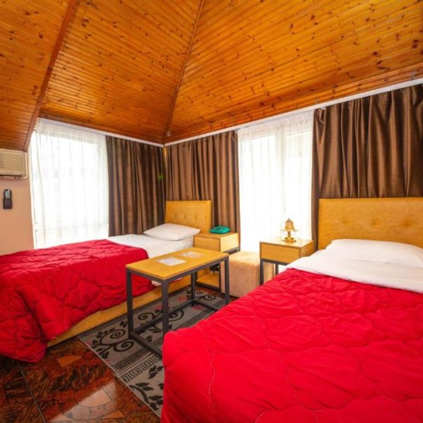 Hotel Pik Loti