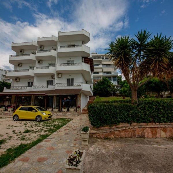 Keliani  Hotel