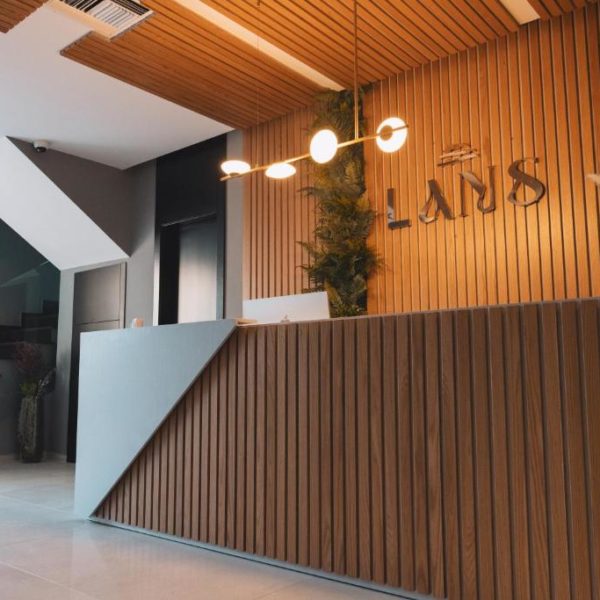 Lans Hotel