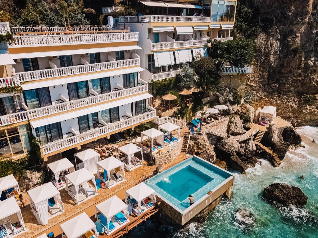 Hotel Liro – Adults Only