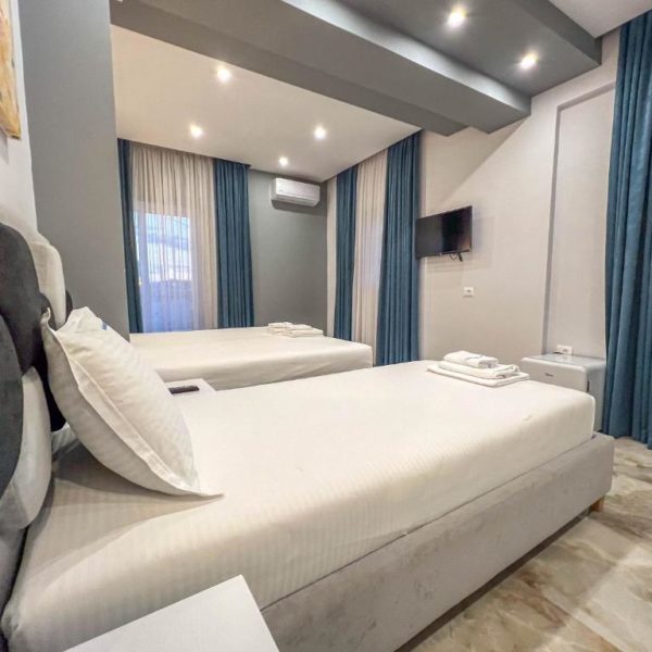 Rumani 3 Islands Hotel