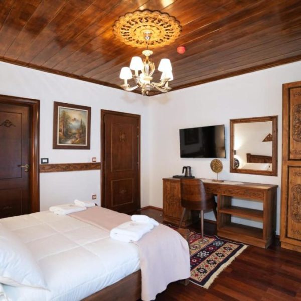 City Street Hotel