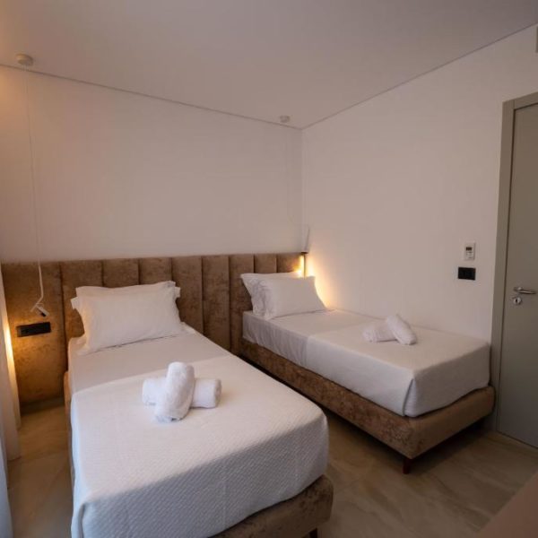 Litan Hotel