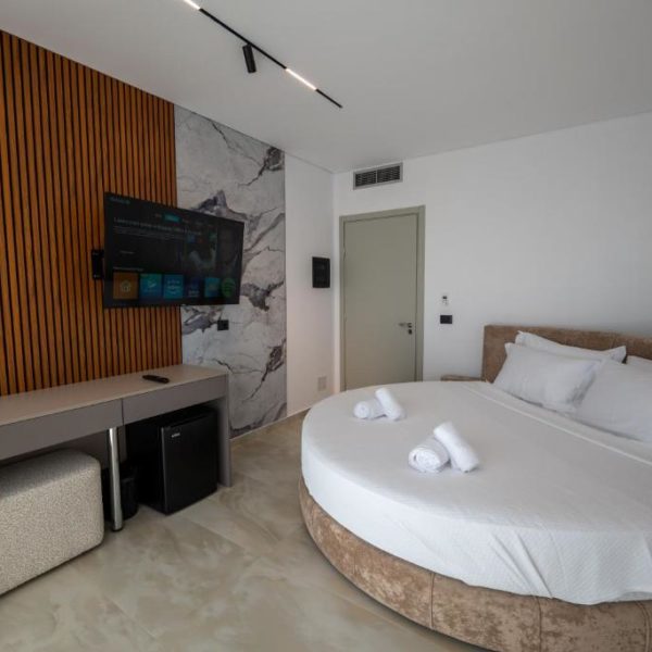 Litan Hotel