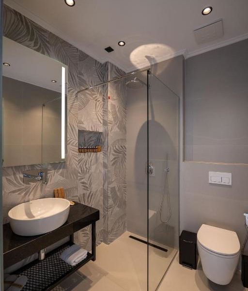 Litan Hotel