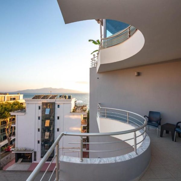 Hotel Sea Breeze