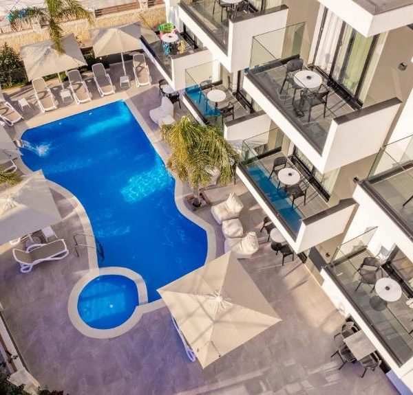 Absolute Hotel Ksamil