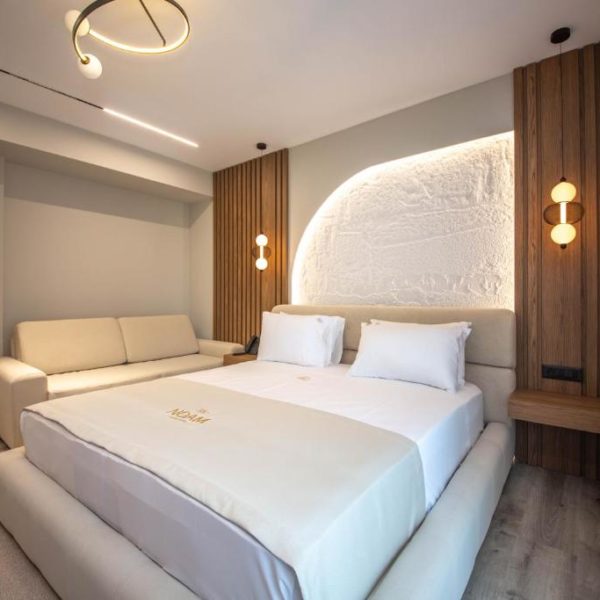 Noam Luxury Hotel