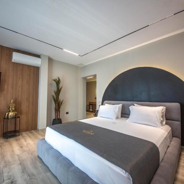 Noam Luxury Hotel