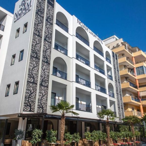 Noam Luxury Hotel