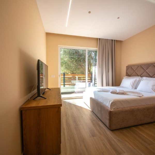 Pegasus-In Hotel Borsh