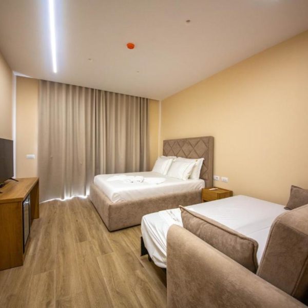 Pegasus-In Hotel Borsh