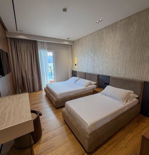 Coral Hotel & Resort