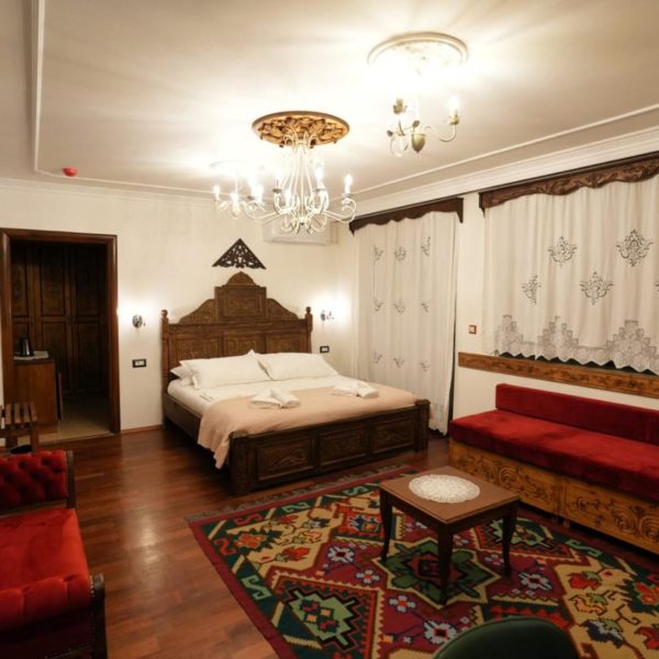 City Street Hotel
