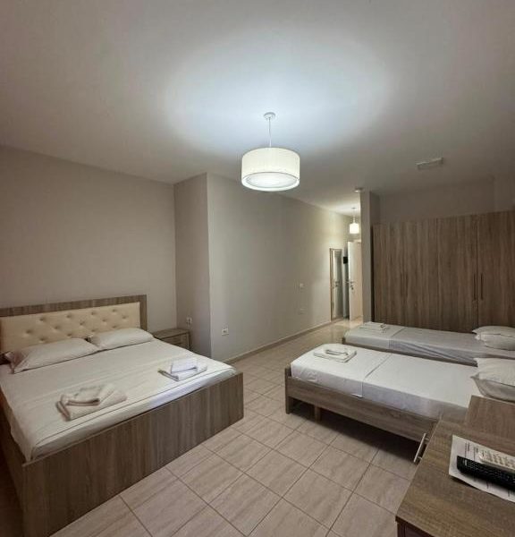 Ponari S Hotel