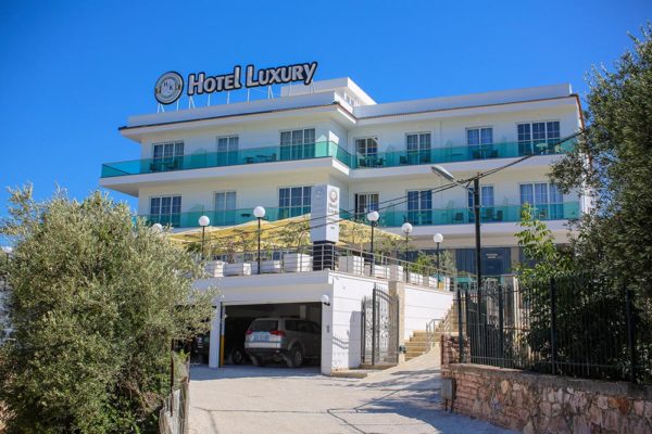 Hotel Luxury
