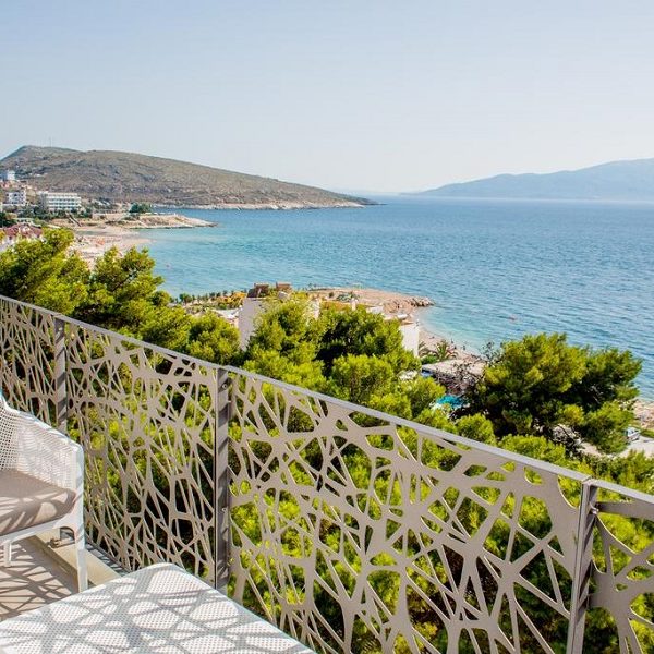 Glow Boutique Hotel & Suites