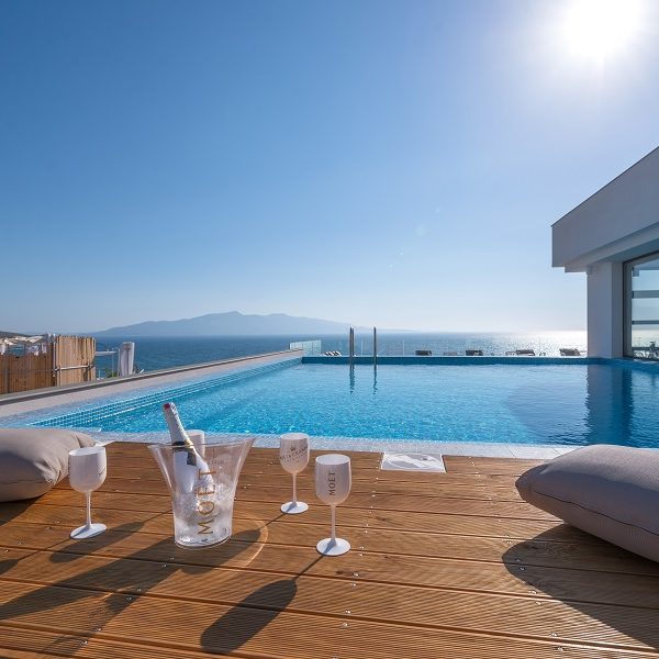 Glow Boutique Hotel & Suites