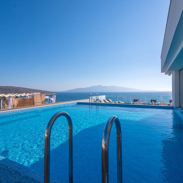 Glow Boutique Hotel & Suites