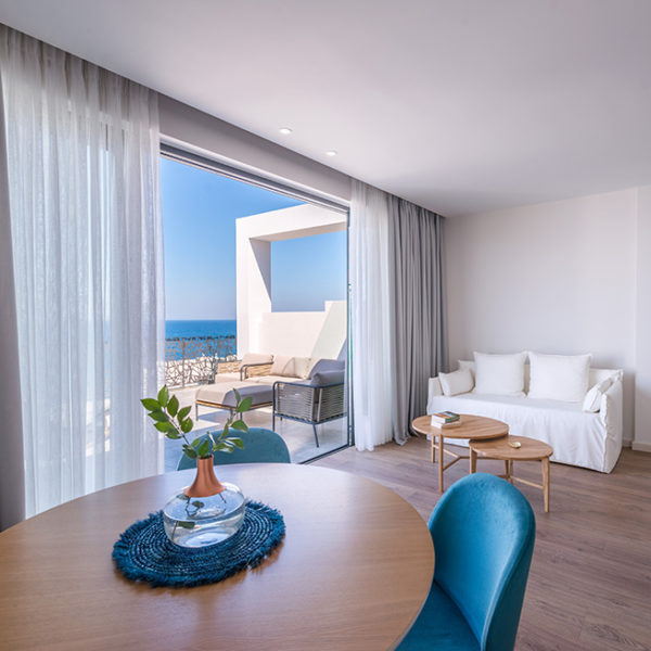 Glow Boutique Hotel & Suites