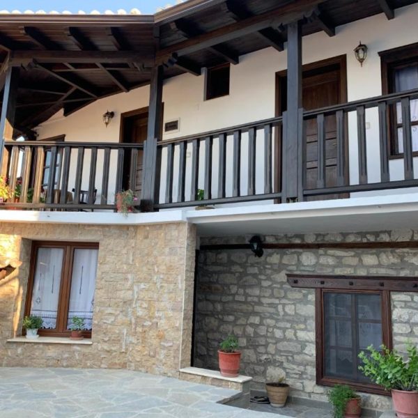 Guest House Genti