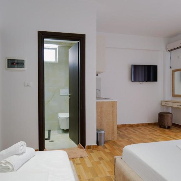 Osmani Rooms Sarande