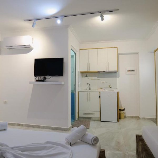 Osmani Rooms Sarande