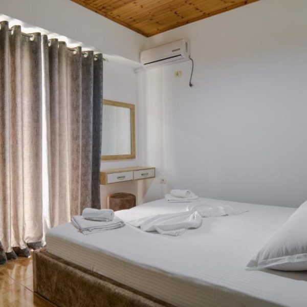 Osmani Rooms Sarande