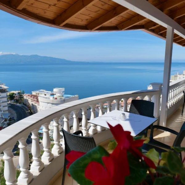 Osmani Rooms Sarande