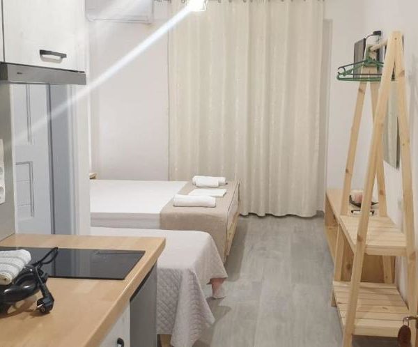 Apart-Hotel Llazari