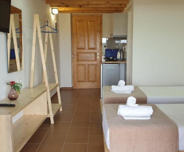 Apart-Hotel Llazari