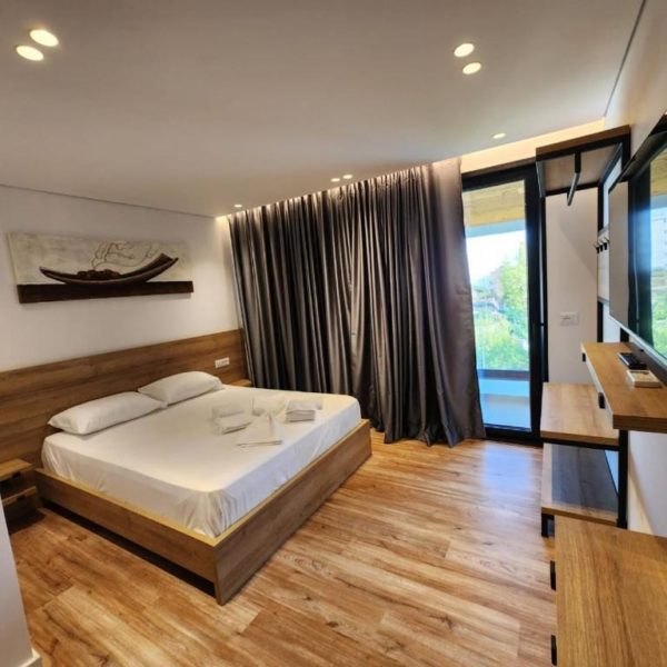 Osmani Rooms Sarande