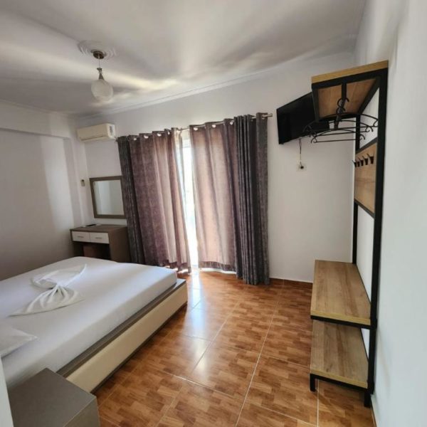 Osmani Rooms Sarande