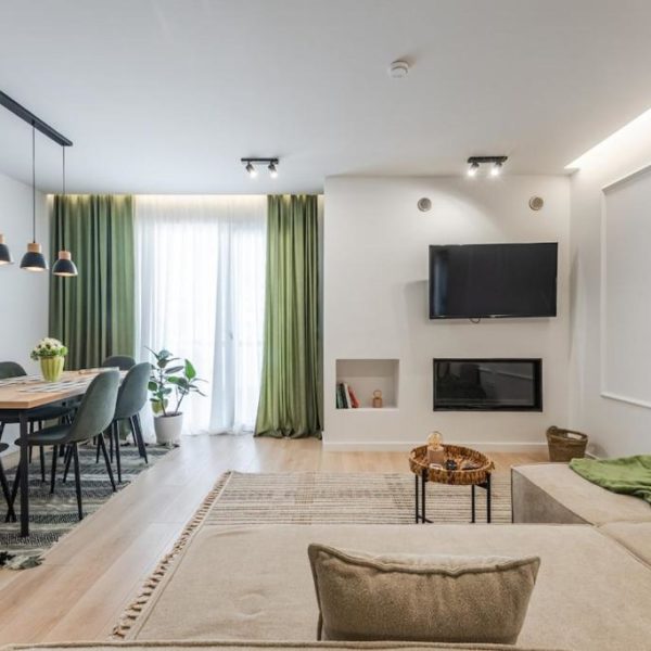Seasons Apartments