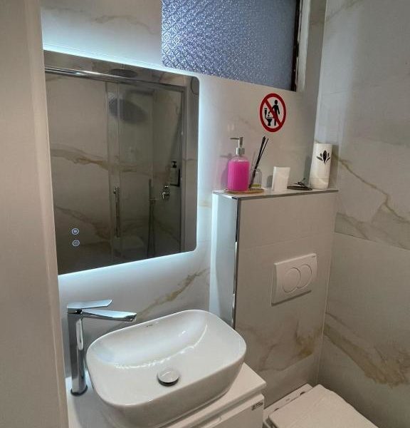 Amad Apartments