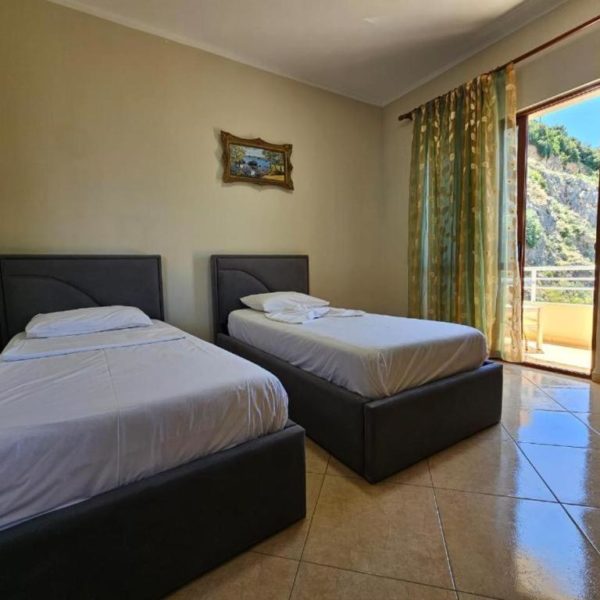 Villa Balili Vlore