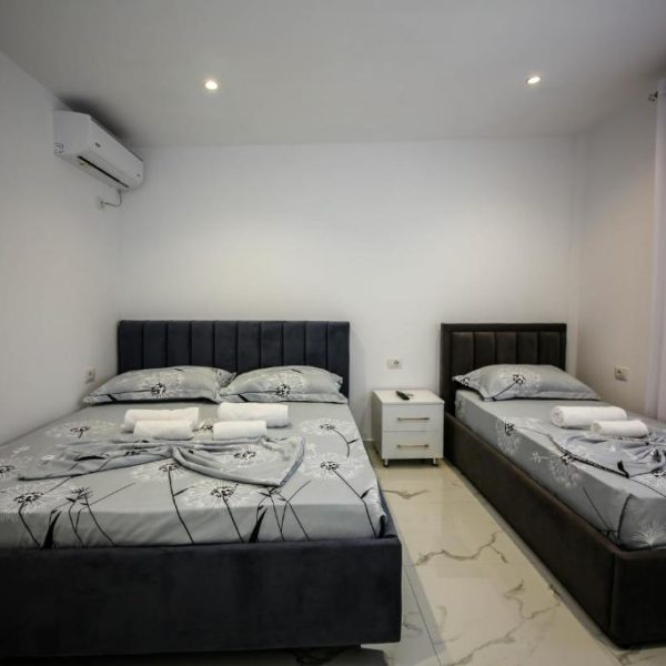 Quiet Blue Guesthouse