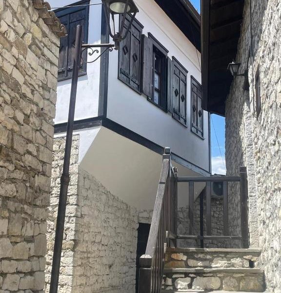 Guest House Genti