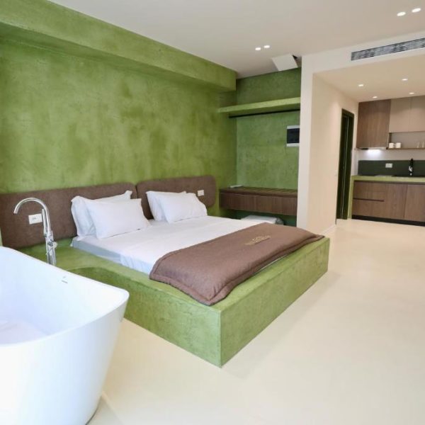 San Angelo Luxury Studios - Adults Only "100m from main resort"