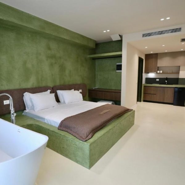 San Angelo Luxury Studios - Adults Only "100m from main resort"